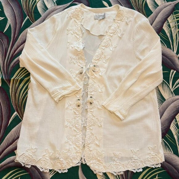 vtg y2k WHITE ROSE LACE embroidered ribbon tie-front cardigan! S.L Fashions - XL - Picture 2 of 8